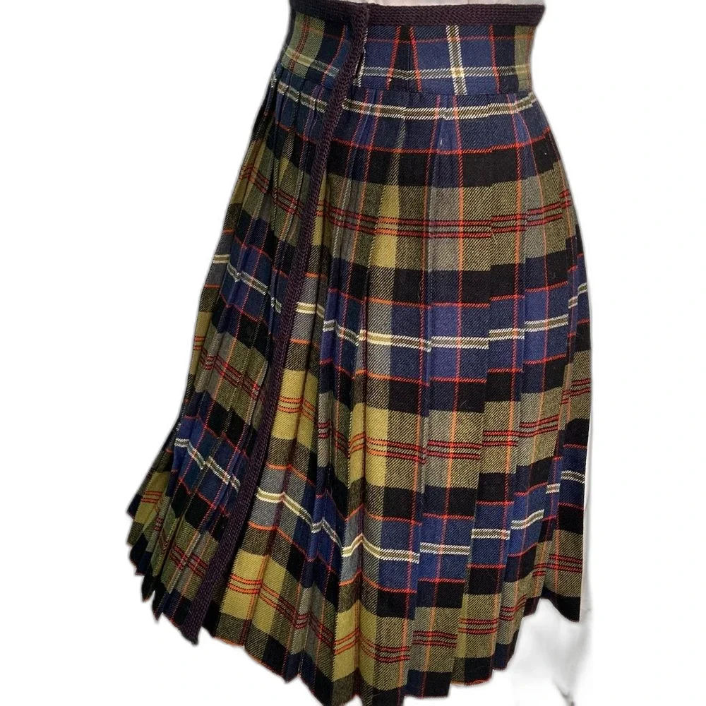 Vintage Saint Laurent Plaid Pleated Skirt Green, Blue, Black, Red - Size Euro 40